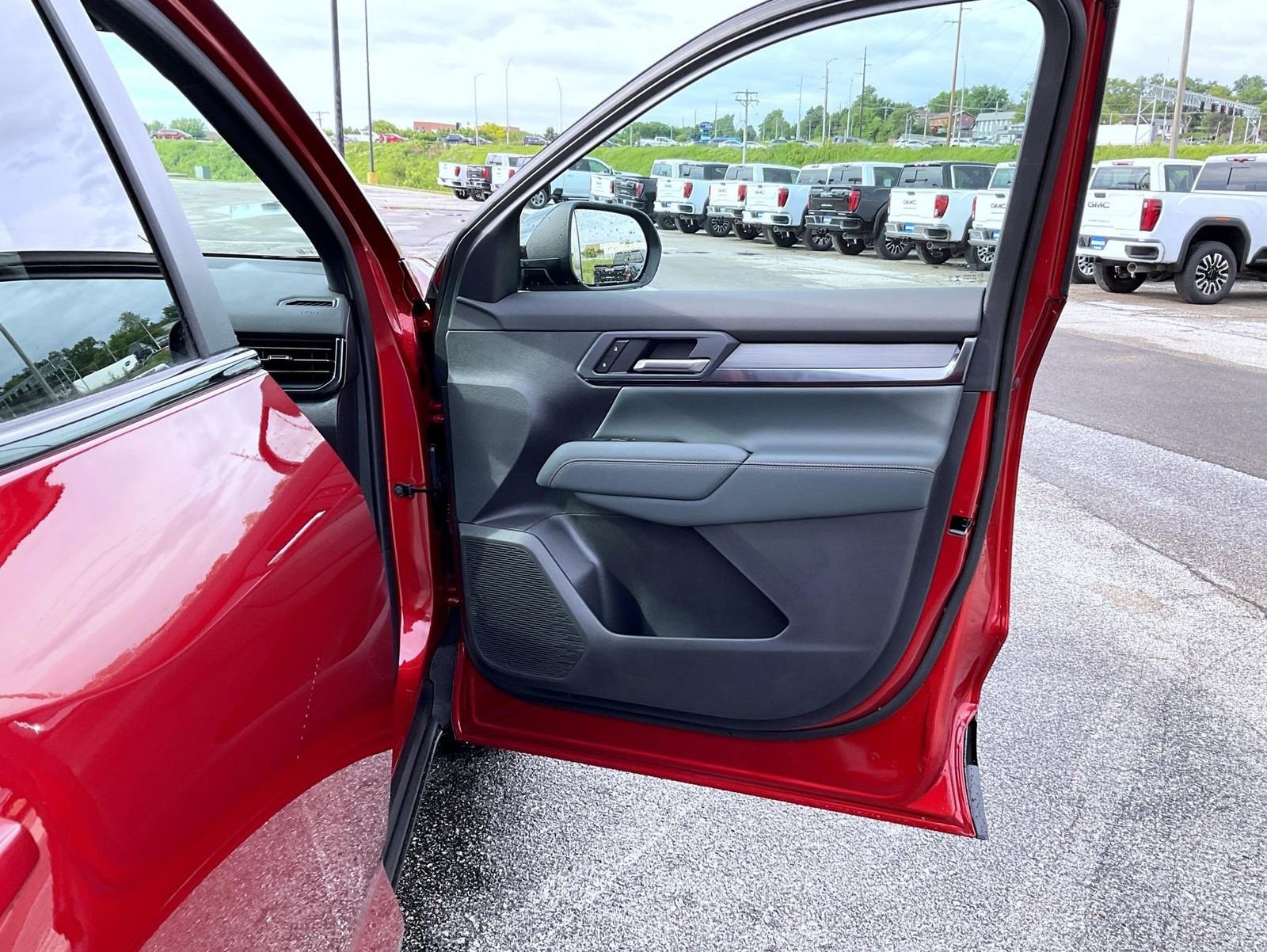 2026 GMC Terrain AT4 - Photo 16
