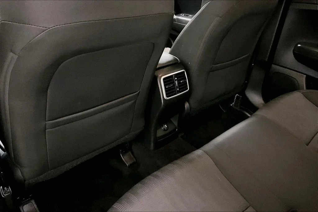 Used 2022 Gray Kia LX image 10