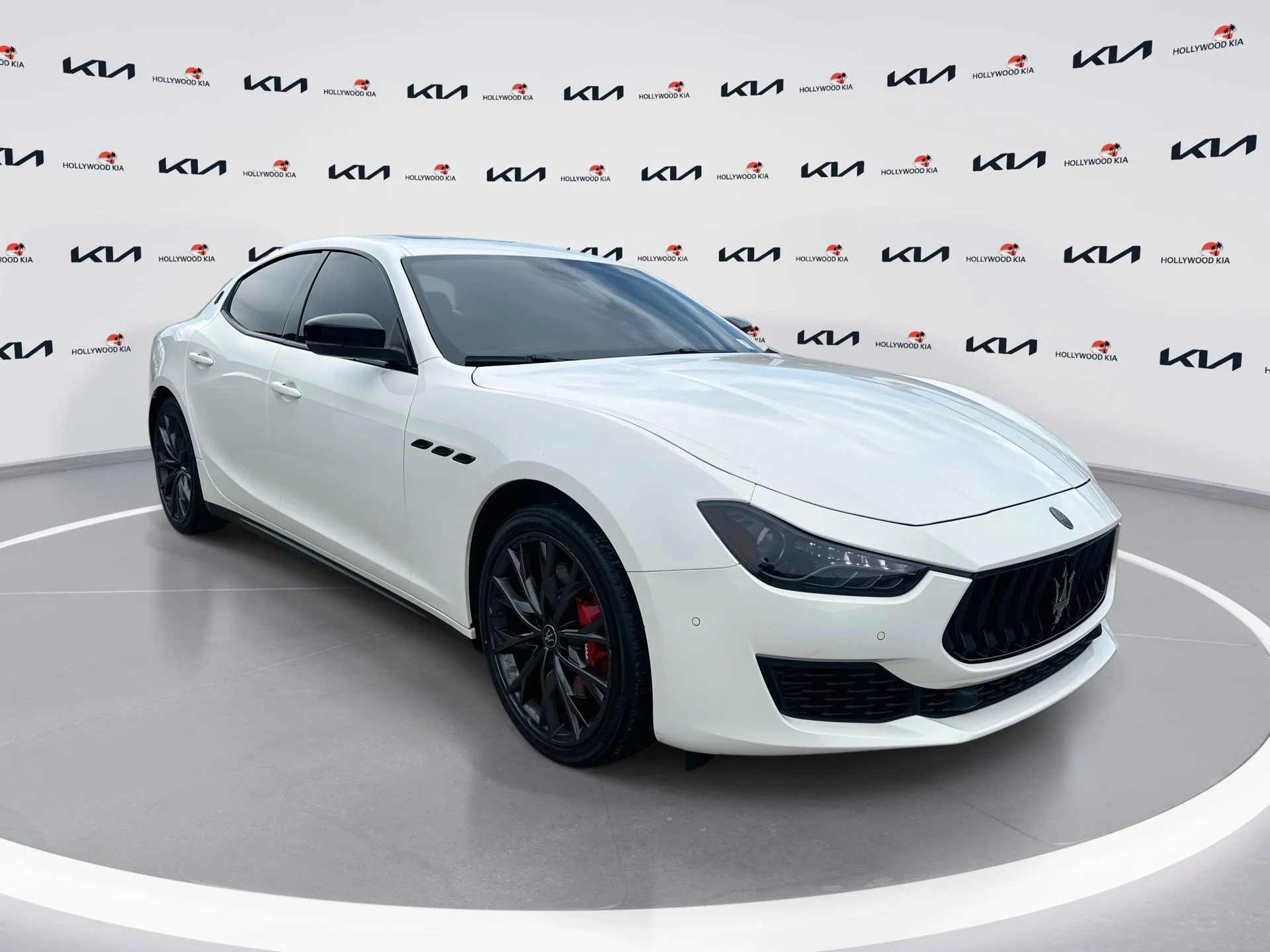 2021 Maserati Ghibli S's photo