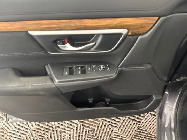Used 2018  Honda EX image 20