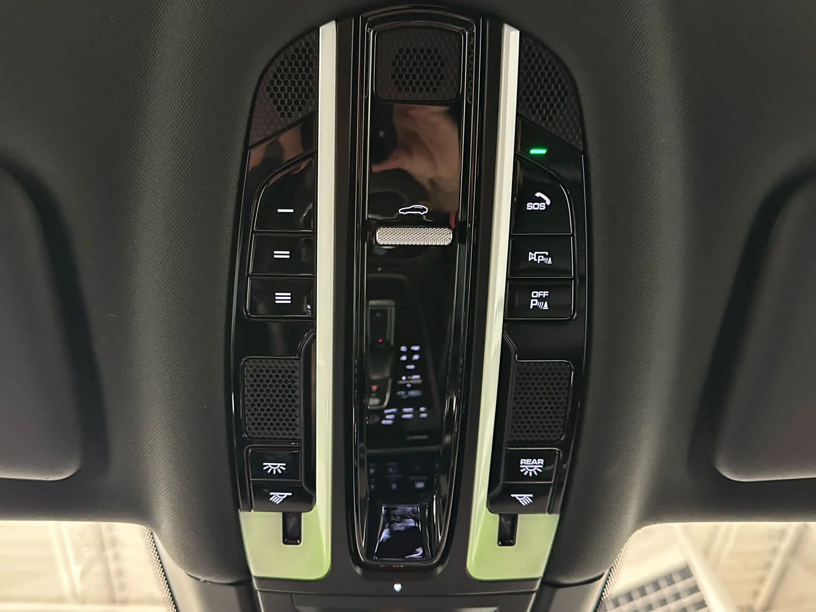 Used 2022 Black Porsche S Platinum Edition image 38