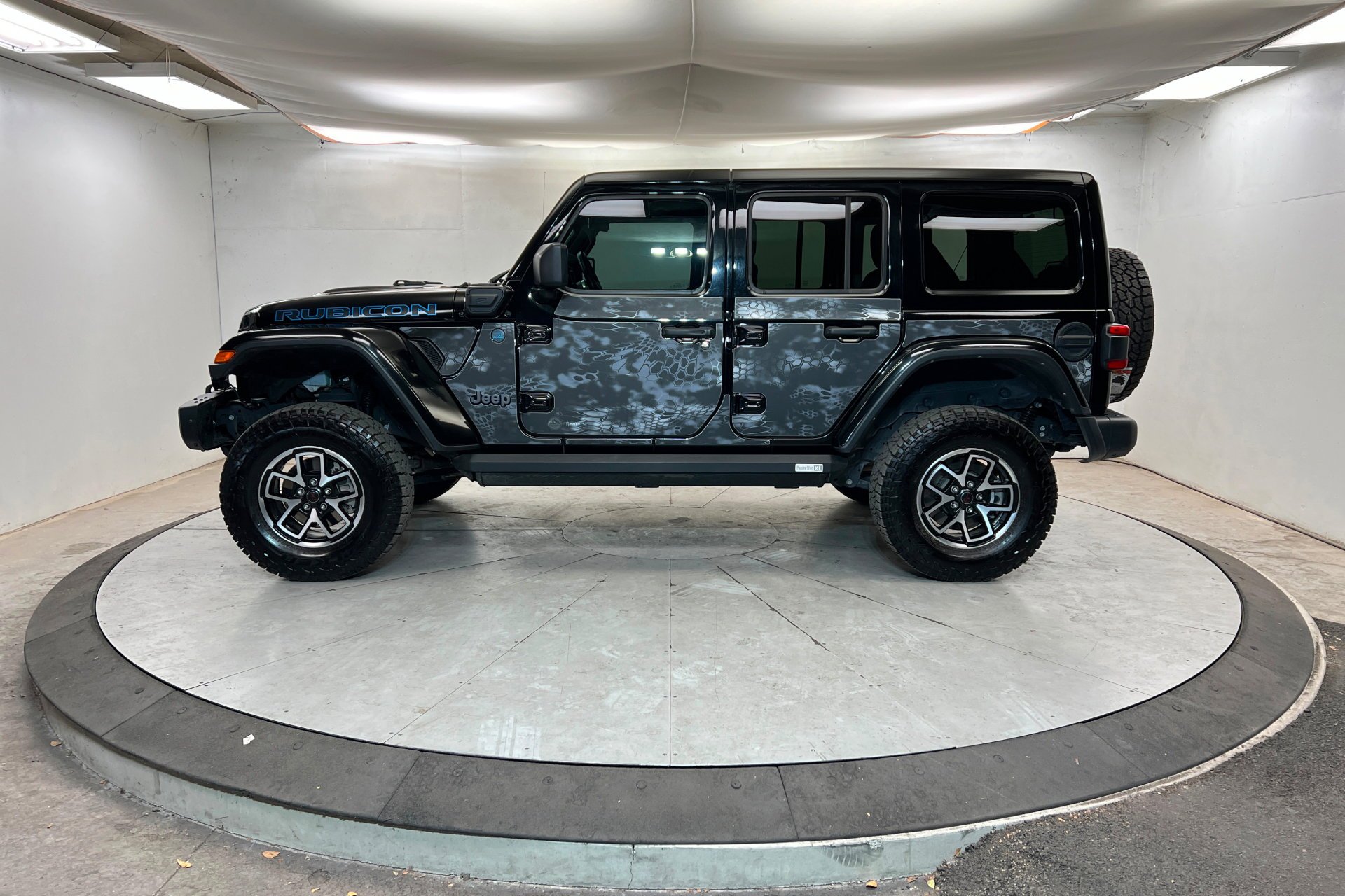Used 2021 Jeep Wrangler Unlimited Rubicon 4XE with VIN 1C4JJXR66MW730581 for sale in St. George, UT