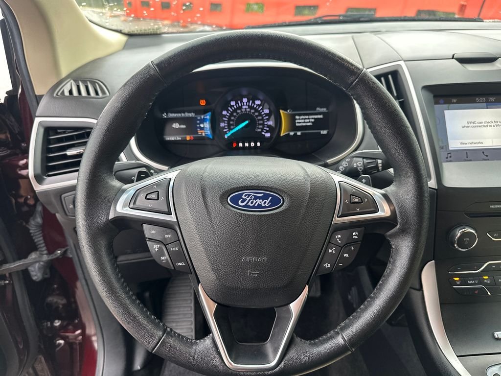 Used 2018 Red Ford SEL image 21