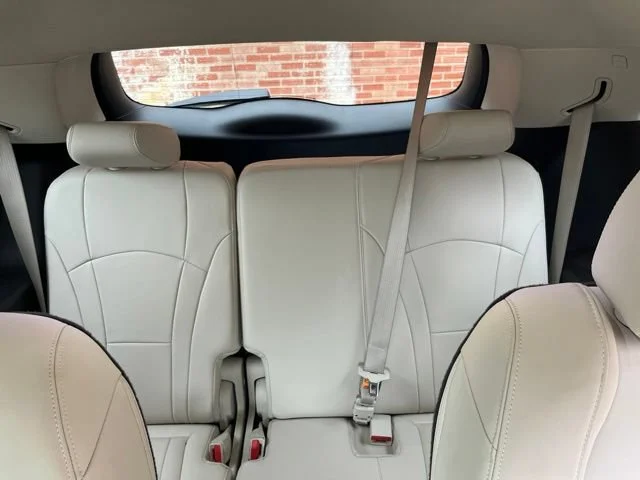 Used 2022 White Frost Tricoat Buick Essence image 17