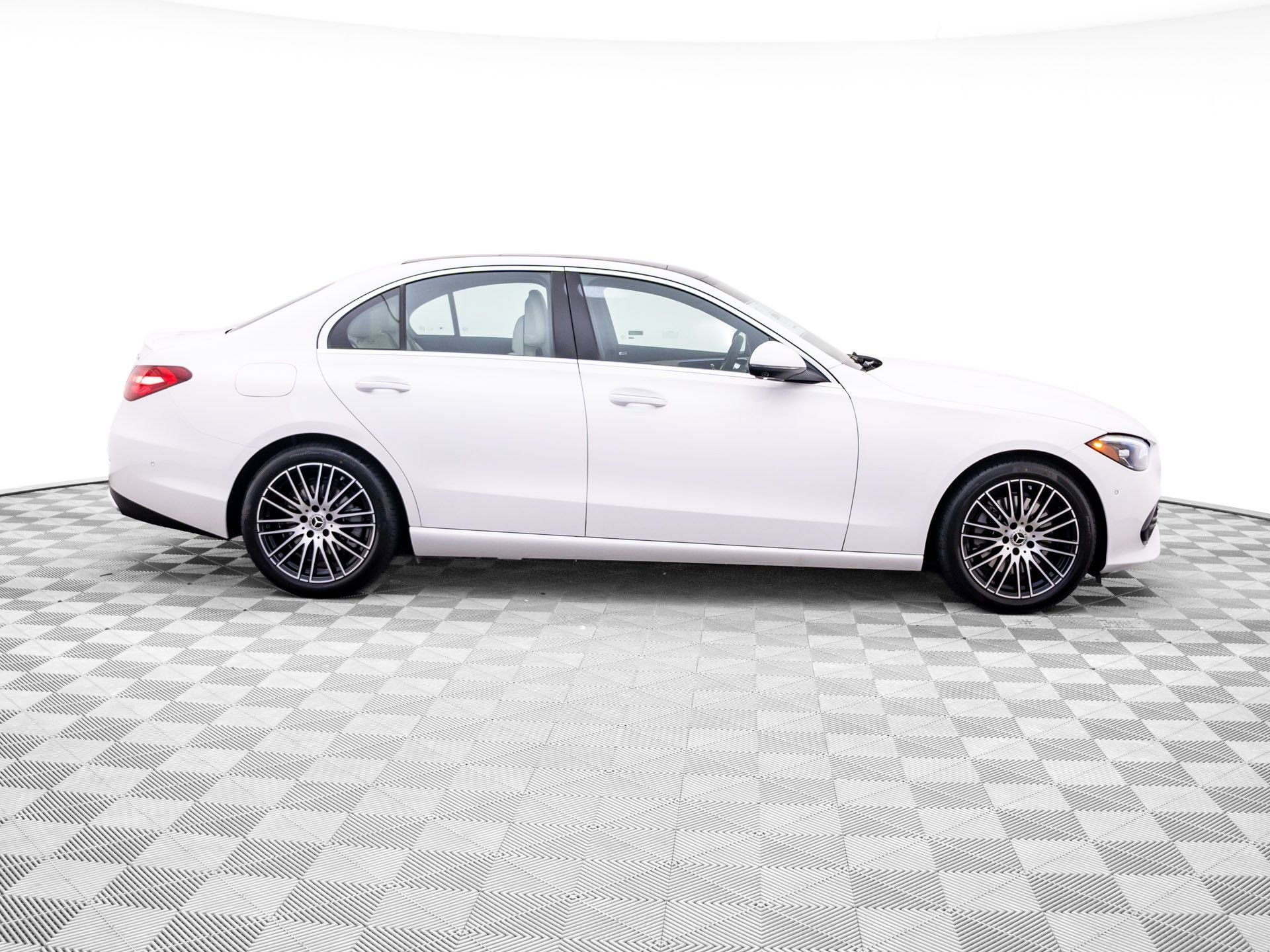 New 2026 White Mercedes-Benz C 300 image 6