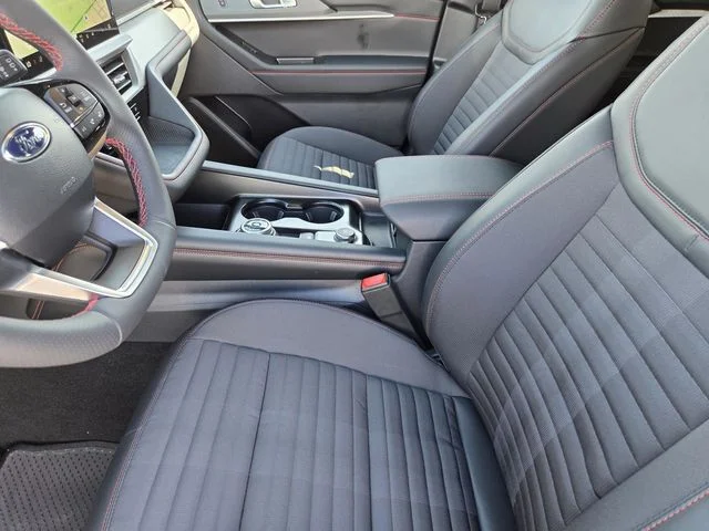 New 2026 Space White Metallic Ford ST-Line image 26