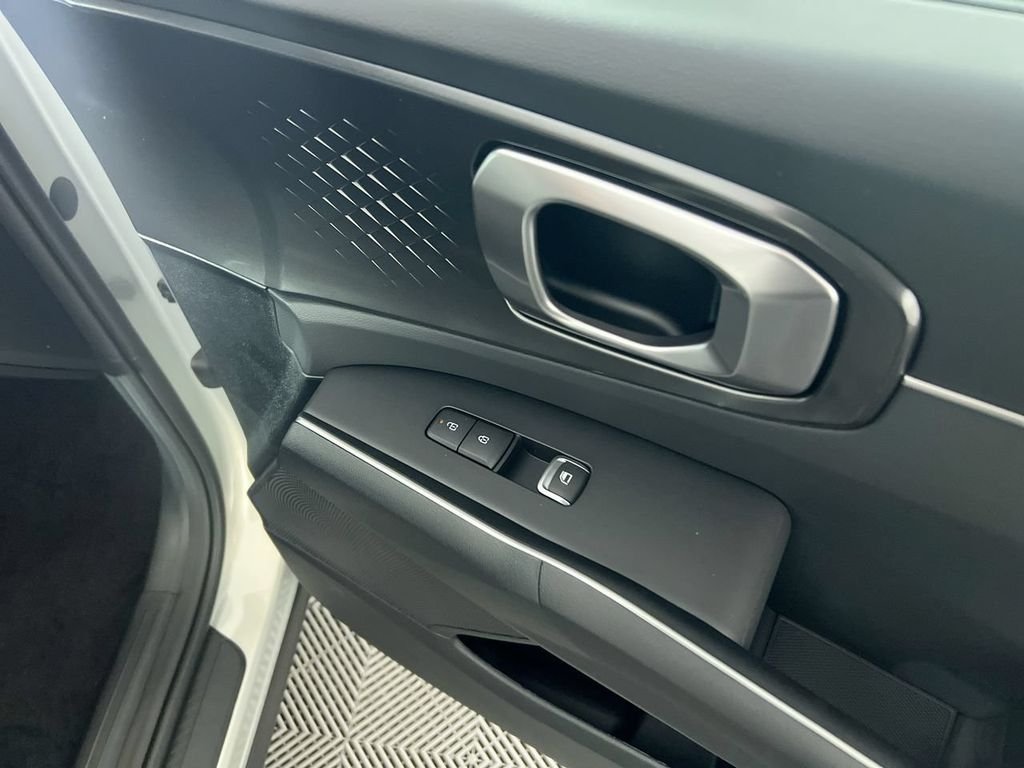 2026 Kia Sorento LX - Photo 32