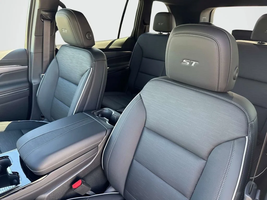 2026 Buick Enclave Sport Touring - Photo 17