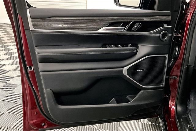 Used 2022 Velvet Red Pearlcoat Jeep Series II image 20