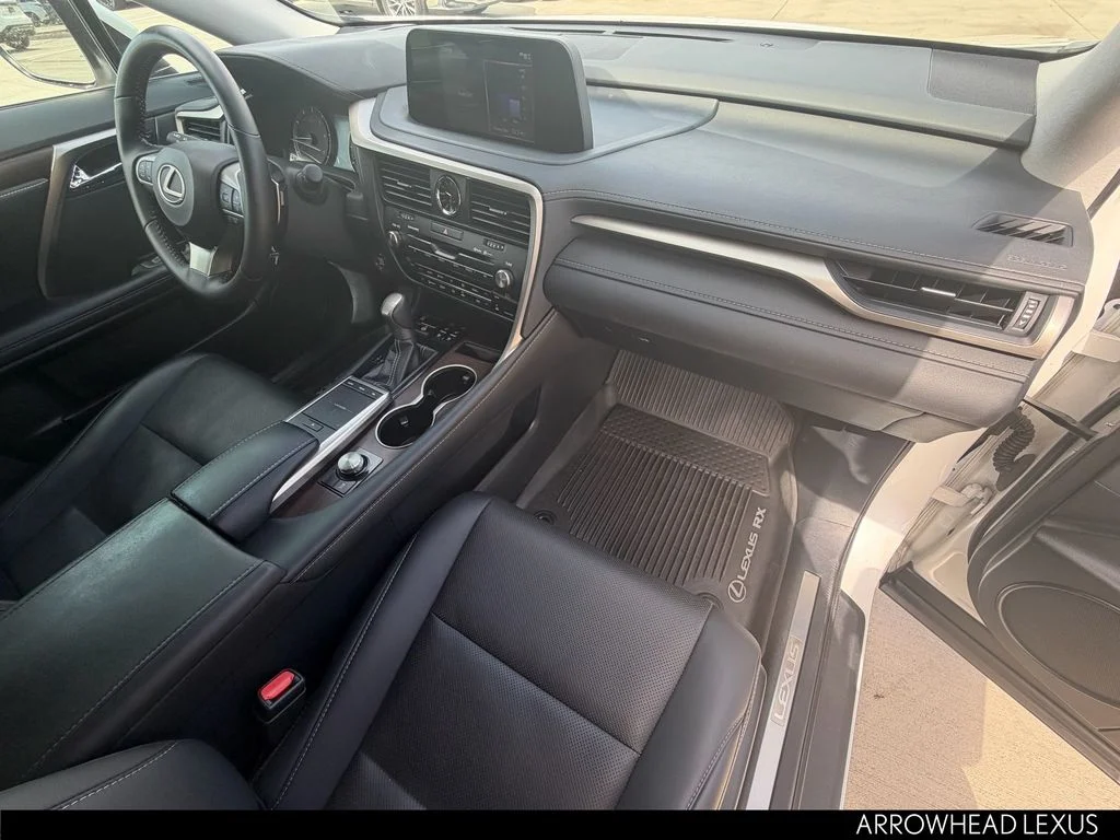 Used 2020 White Lexus 350 image 11