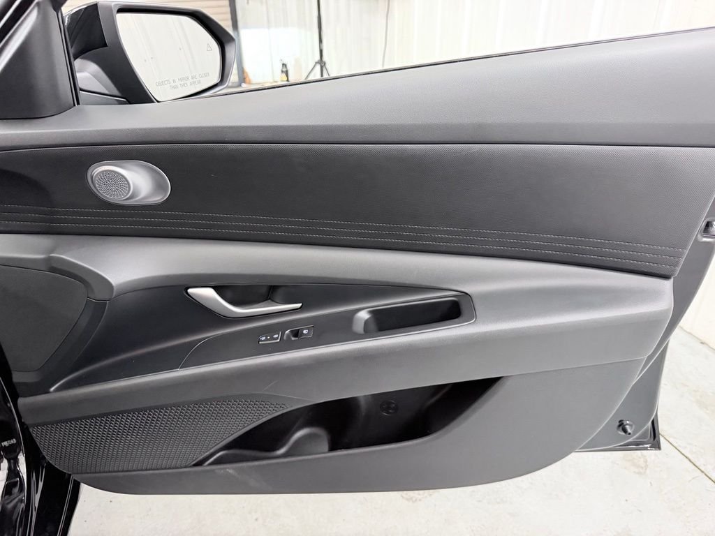 Used 2026 Black Hyundai SE image 37