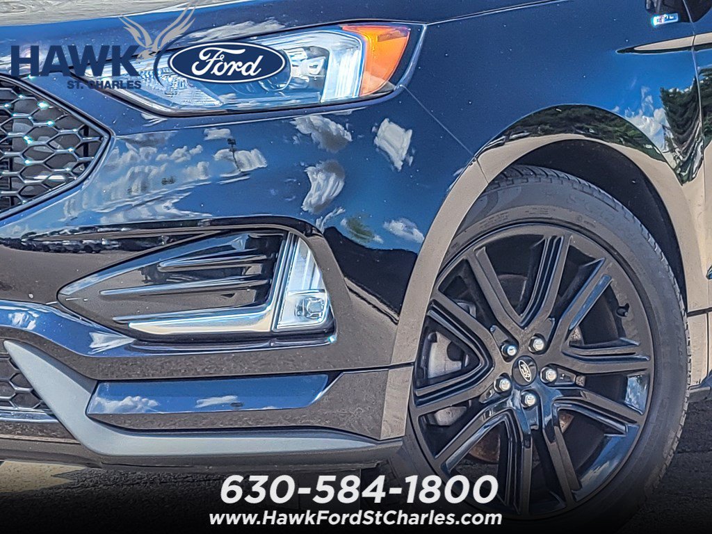 Certified Used 2023 Black Metallic Ford ST-Line image 3
