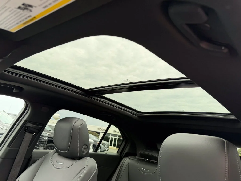 2024 Cadillac XT4 Premium Luxury - Photo 30