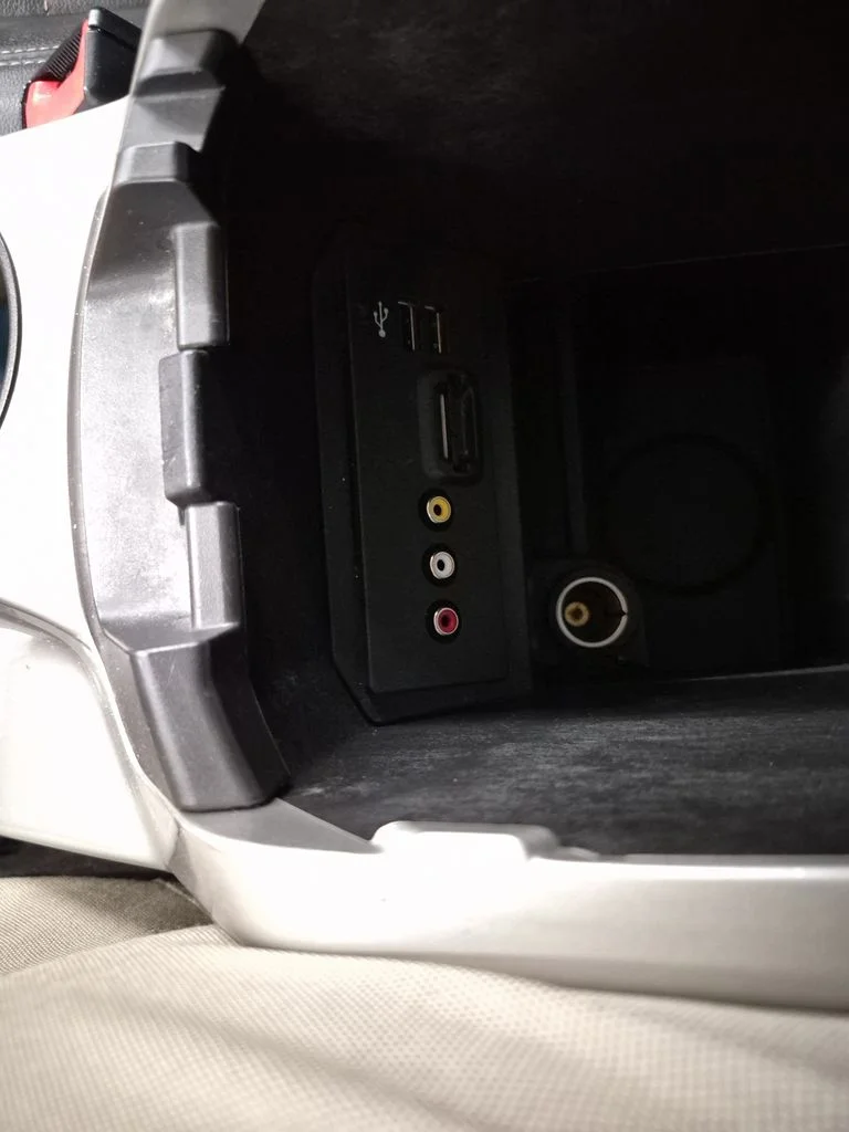 Used 2013 Tuxedo Black Ford SEL image 26