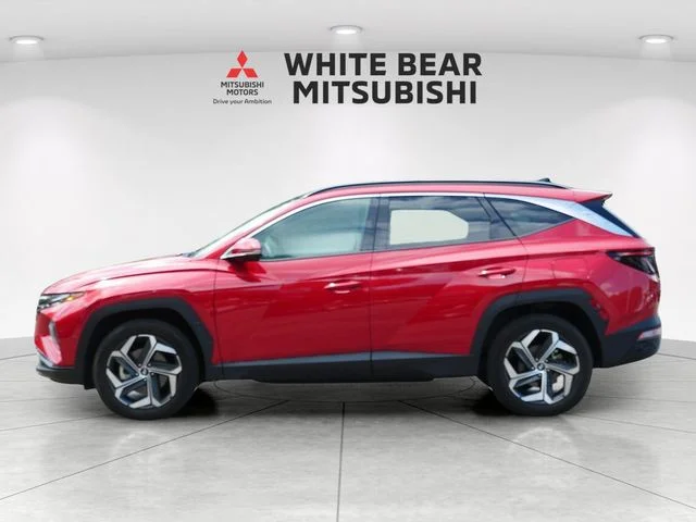 Used 2023 Red Hyundai Limited image 3