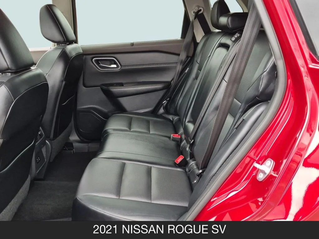 Used 2021 Red Nissan SV image 17