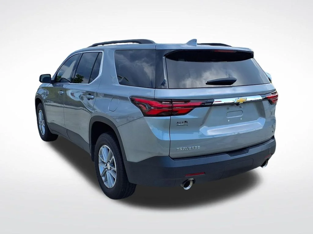 Used 2023 Gray Chevrolet LT image 6