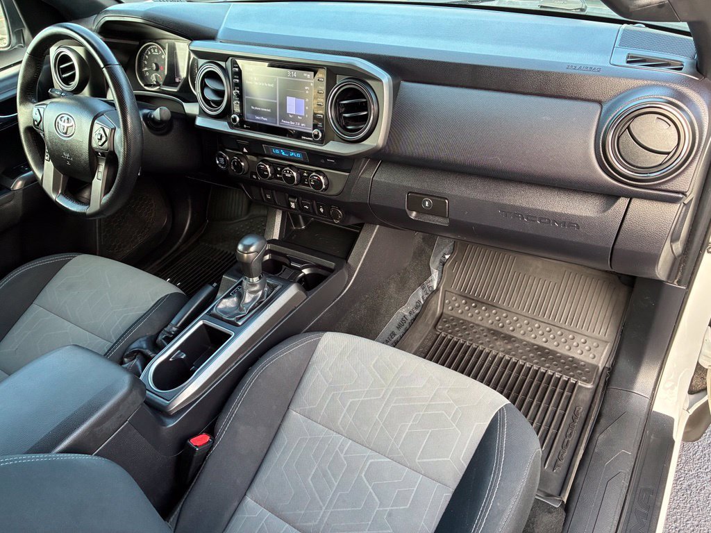 Used 2022 White Toyota TRD Off-Road image 31