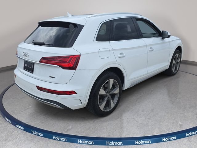 Used 2022 White Audi 40 Premium Plus image 6