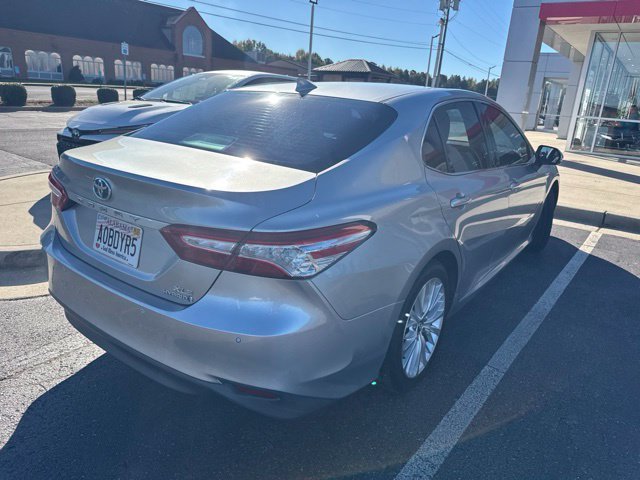Used 2019 Silver Toyota  image 3