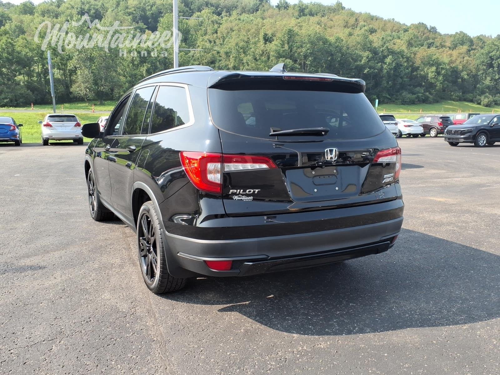 Used 2021 Crystal Black Pearl Honda Special Edition image 6