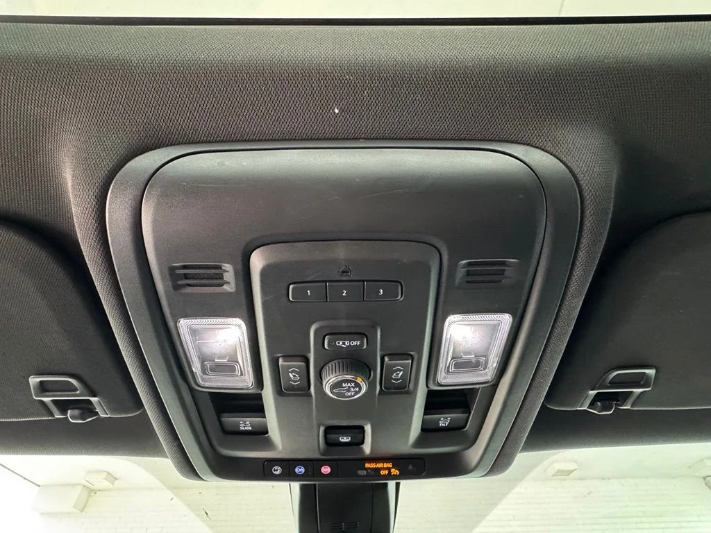 Used 2021 Gray Chevrolet LT image 38