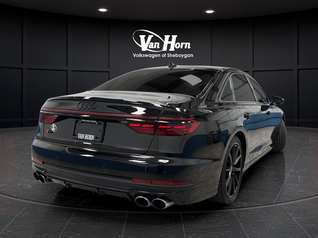 Used 2024 Black Metallic Audi 4.0T image 7