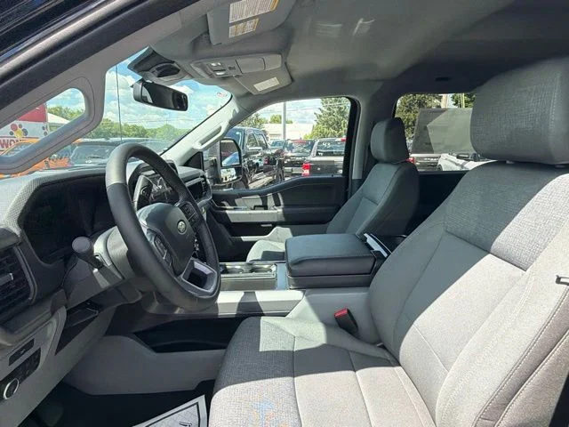New 2026 Agate Black Metallic Ford XLT image 87