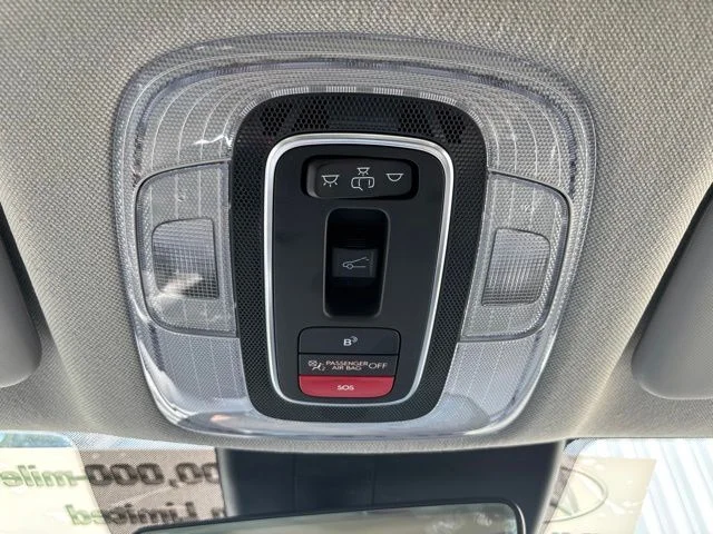 Used 2025 Metal Hyundai Limited image 31