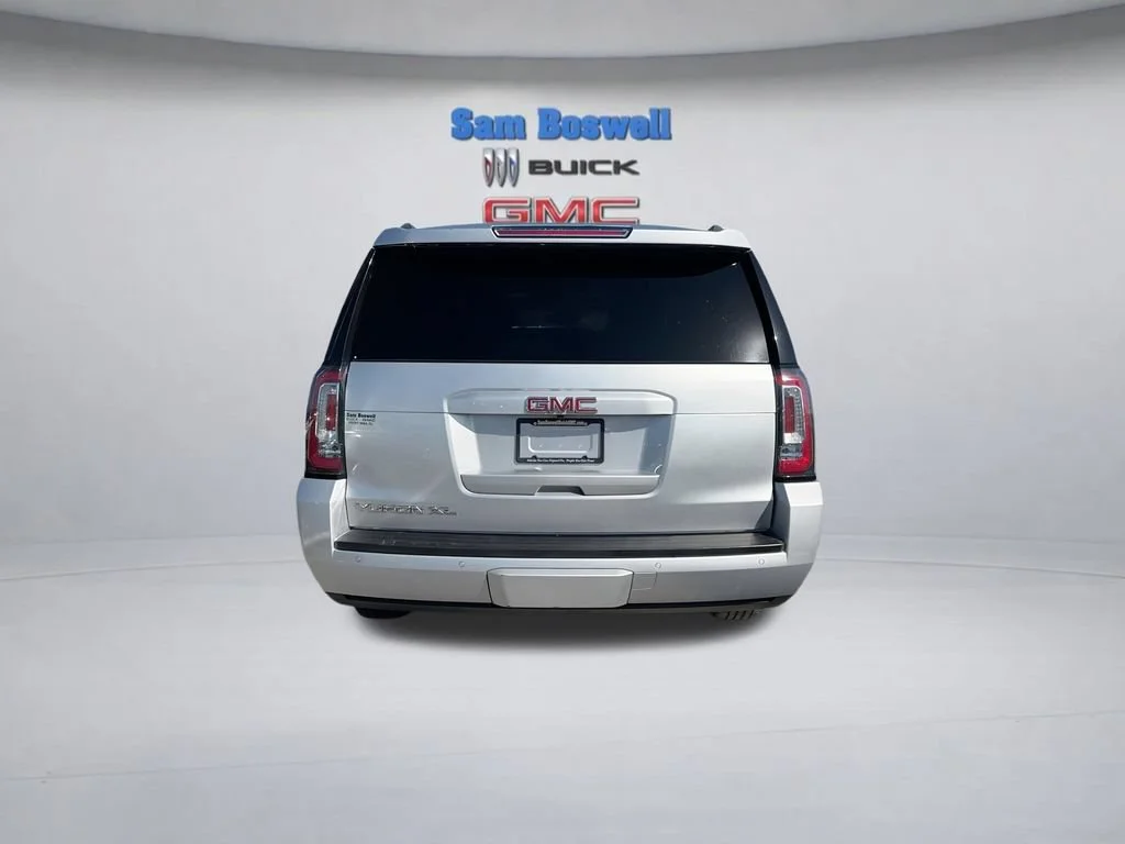Used 2016 QUICKSILVER METALLIC GMC SLT image 8