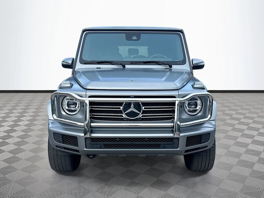 Used 2023 Silver Mercedes-Benz G 550 image 2