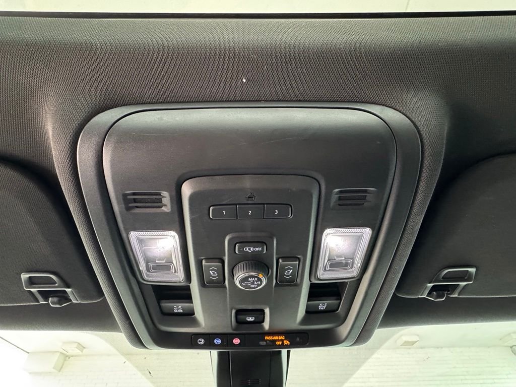 Used 2021 Gray Chevrolet LT image 38