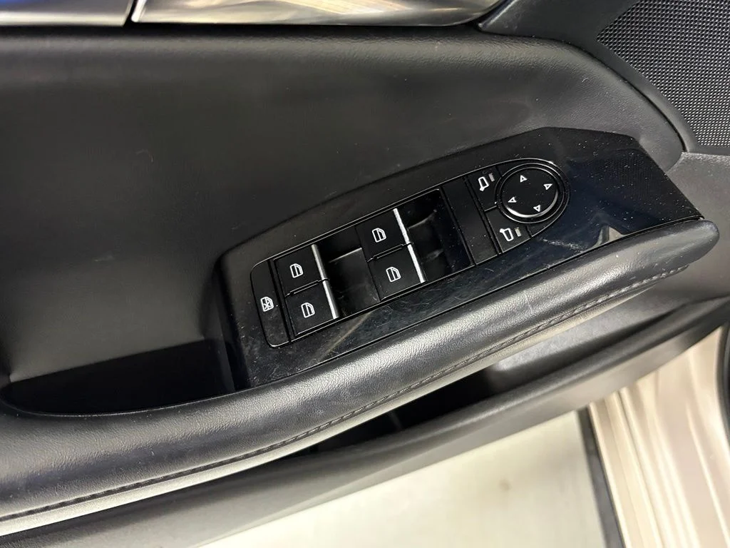 Used 2024 Quartz Metallic Mazda 2.5 S Preferred Package image 14