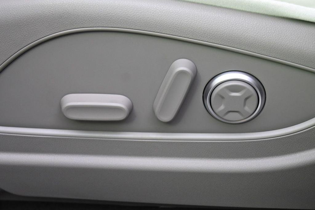 New 2026 Silver Metallic Hyundai SEL Premium AWD image 14