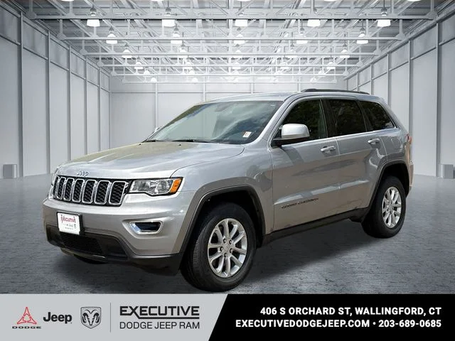 Used 2021 Silver Jeep Laredo E image 1