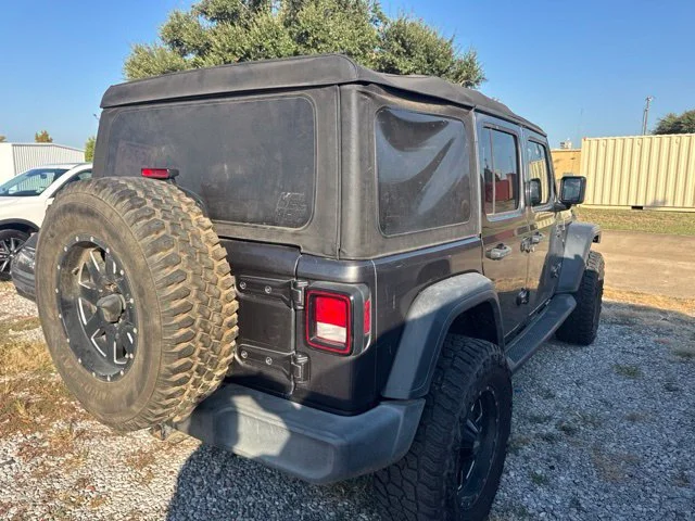 Used 2018 Crystal Metallic Jeep Unlimited Sport image 3