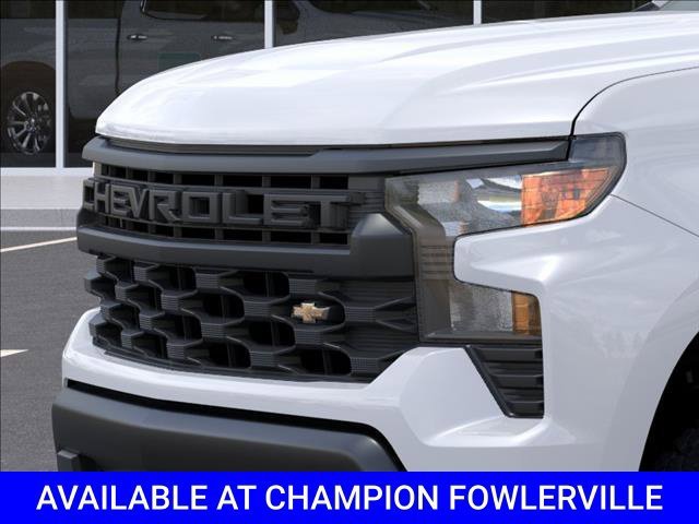 New 2026 Summit White Chevrolet WT image 13