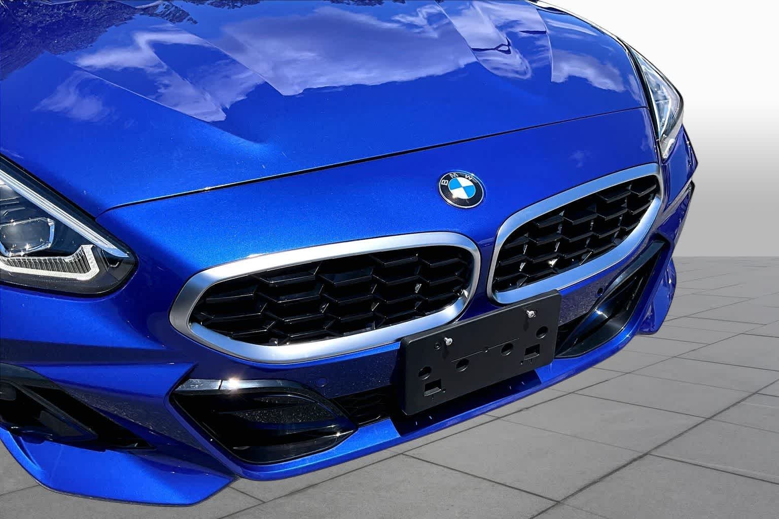 Certified Used 2026 Portimao Blue Metallic BMW sDrive30i image 30