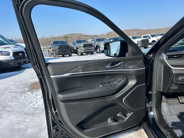 New 2026 Black Jeep Limited image 33