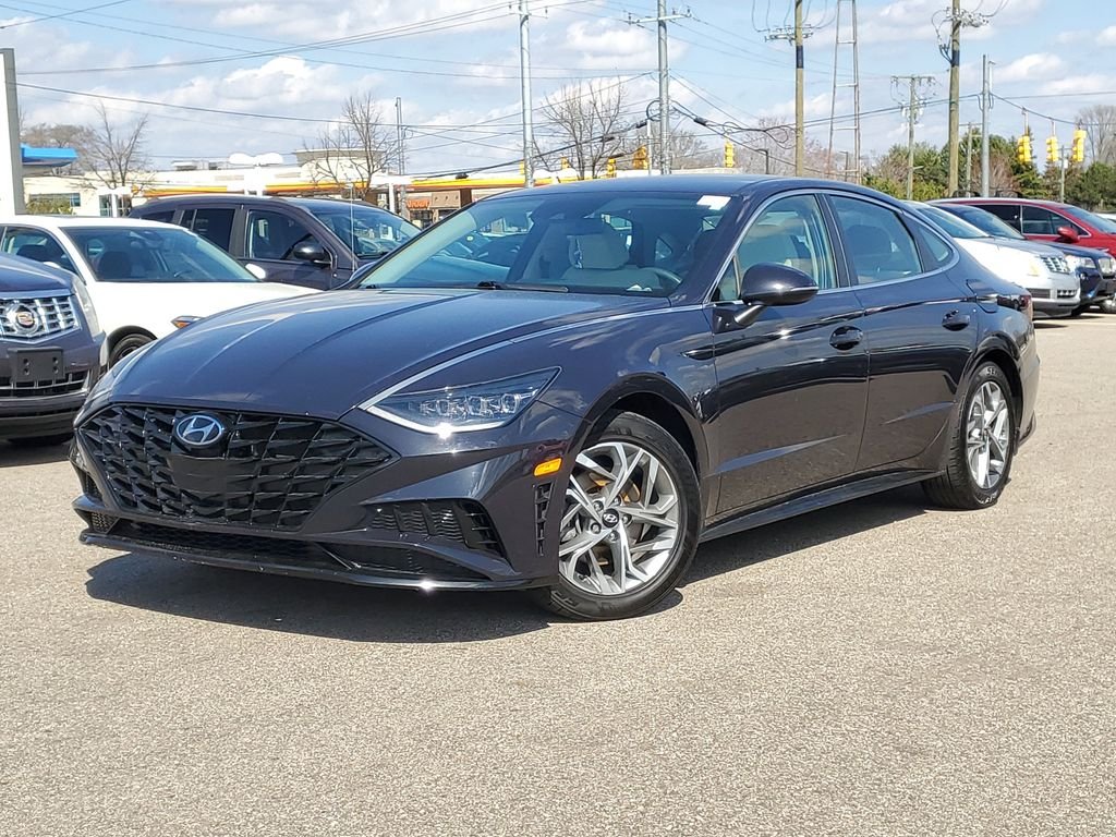 Used 2023 Carbon Blue Hyundai SEL image 28
