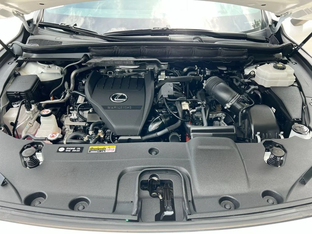 Used 2024 Ultra White Lexus 500h F SPORT Performance image 10