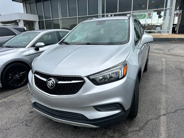 Used 2022 Silver Buick Preferred image 7