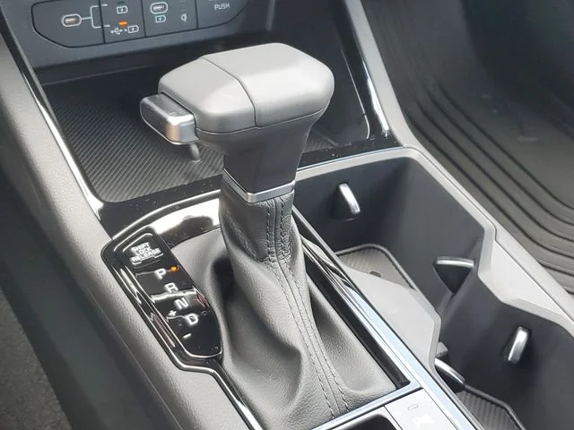 2025 Kia K5 EX - Photo 30