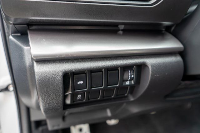 Used 2022 White Subaru Premium image 20