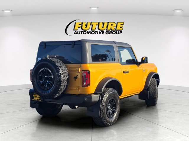 Used 2022 Orange Ford Wildtrak image 4
