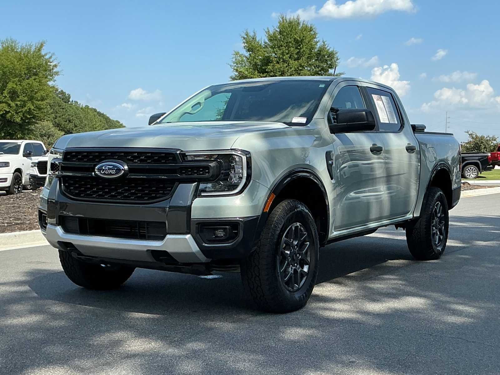 Used 2024 Cactus Grey Ford XLT image 9