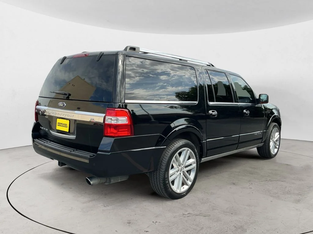 Used 2017 Black Ford Platinum image 5