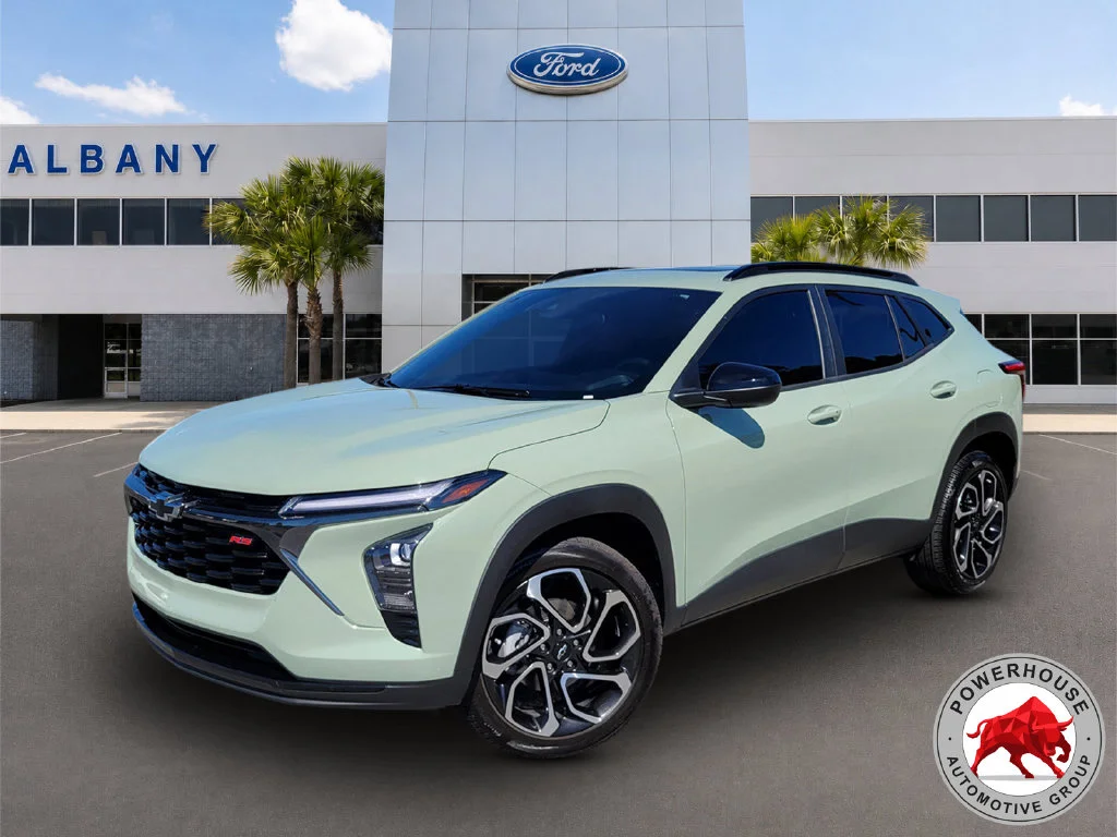 Used 2024 Green Chevrolet 2RS image 1