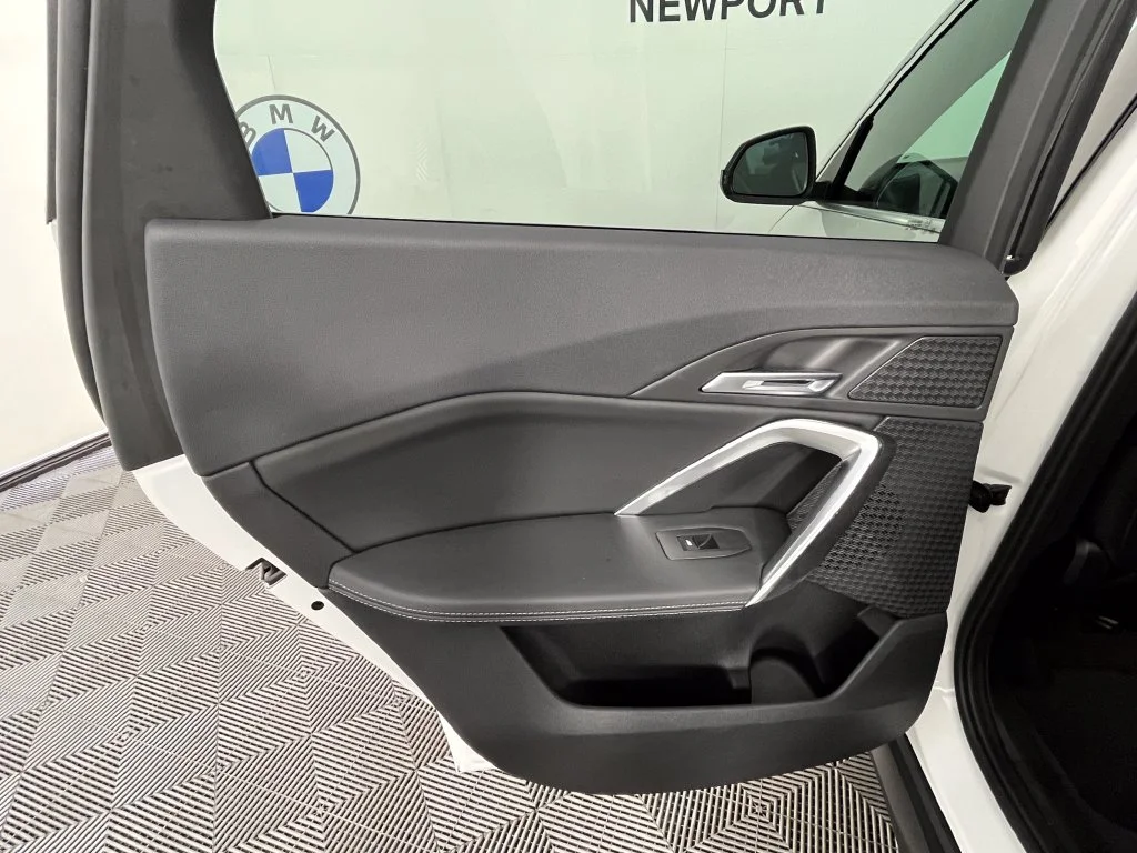 Certified Used 2023 Alpine White BMW xDrive28i image 21