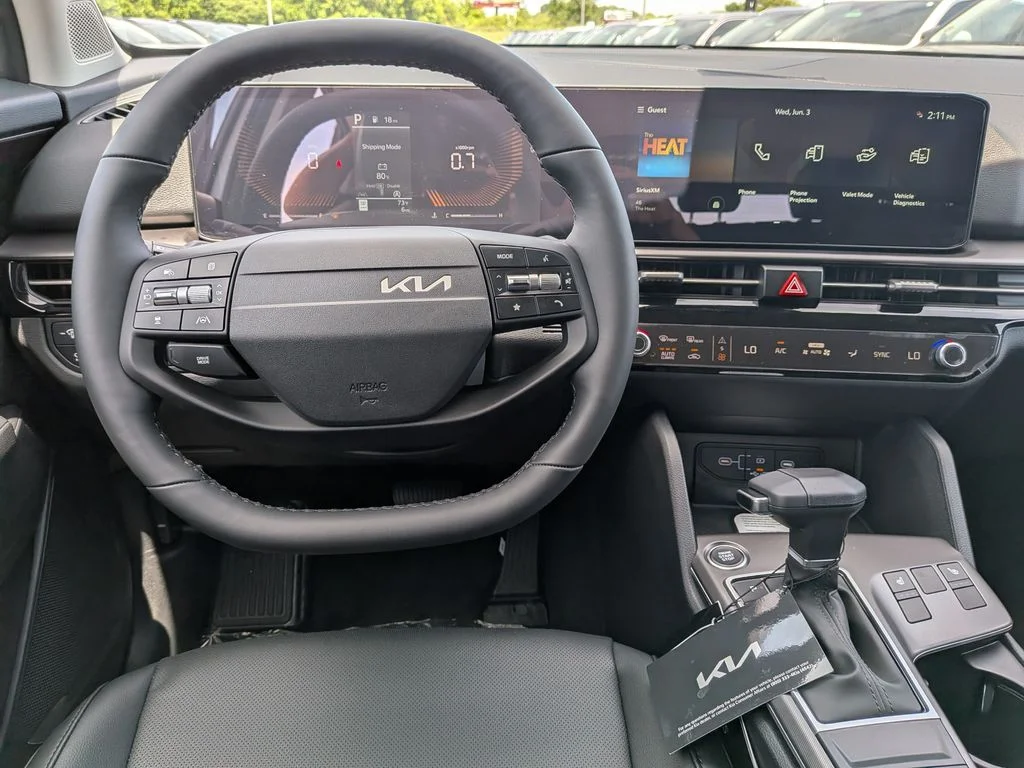 New 2026 White Pearl Kia EX image 38